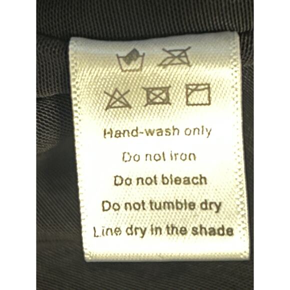 NWOT Black Tank Style Bodysuit Thong Adjustable Straps Shapewear Size Medium - Picture 5 of 6